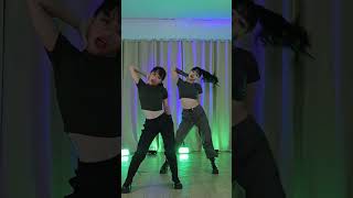 ITZY YEJI & RYUJIN 'Break My Heart Myself' dance cover by @InnahBee & JDS STARZ: Bianca #shorts