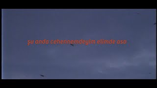 Contra - ıslak kum (Lyrics) Resimi