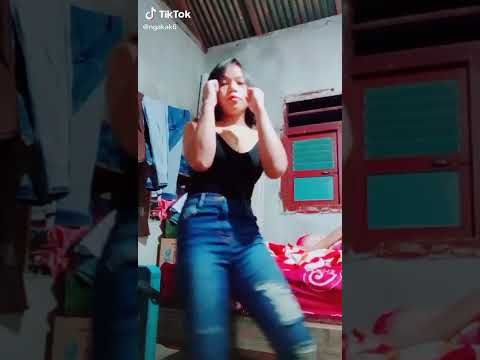 tiktok goyang hot #abg #teens#basah#sange#goyanghot