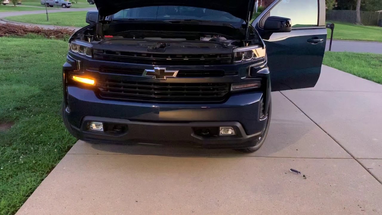 2019 silverado led turn signal light demo - YouTube