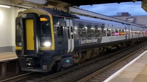 Class 159 Sprinter | 159020 + 159106 | South Western Railway | Woking | 17/05/22