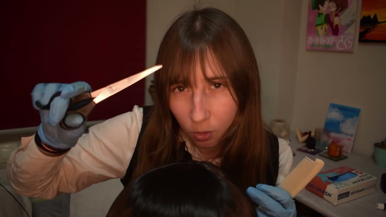 Peluquería extraña 💇🏻 | ASMR 😴 ROLEPLAY Español