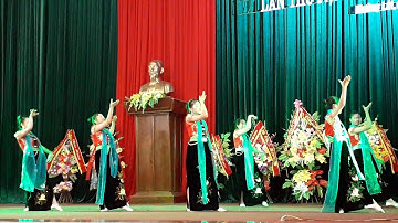 Múa của dân tộc Thái ở Mường Lát (part 1)