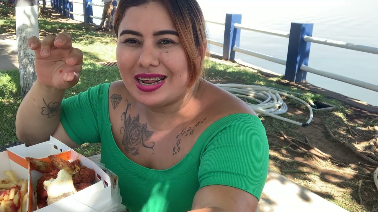 Les muestro 😳??este lindo lugar 💁🏻‍♀️🌇donde me vine a comer mi almuerzo ￼