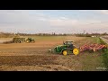  2x john deere at work  john deere 8370rt  horsch cruiser 6 xl  john deere 6250r  bergmann tsw