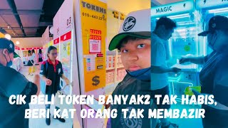 CIK B BELI TOKEN BANYAK, LEPAS TU TAK HABIS BERI KAT ORANG