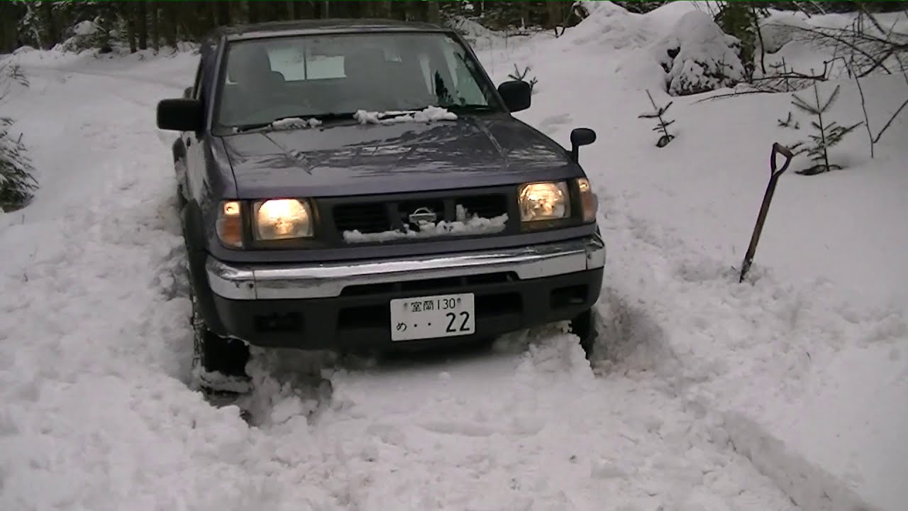 Nissan datsun d22