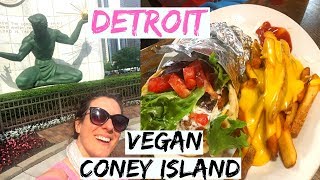 VEGAN IN DETROIT VLOG / Vegan comfort food / Tips for teenage vegetarians / Vegan coney island
