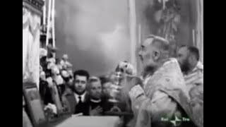Padre Pio rare footage (part 1)
