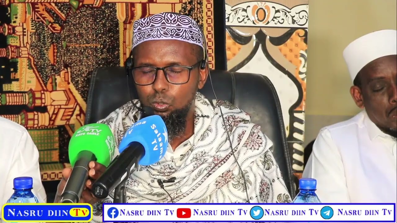 Muxaadaro Fadliga cilmiga & dhabaatada qabiilda Dr Sheekh Abuukar Xasan Maalin 