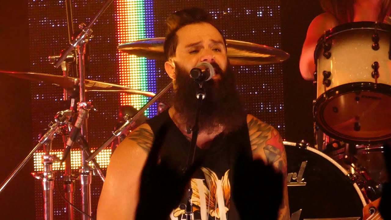 Skillet Undefeated Live HD (Starland Ballroom 2020) YouTube