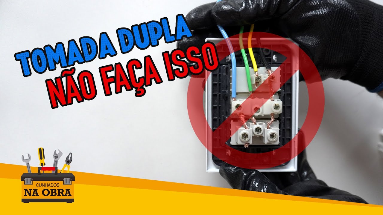 How to Install a Double Socket (With Switch) Correctly