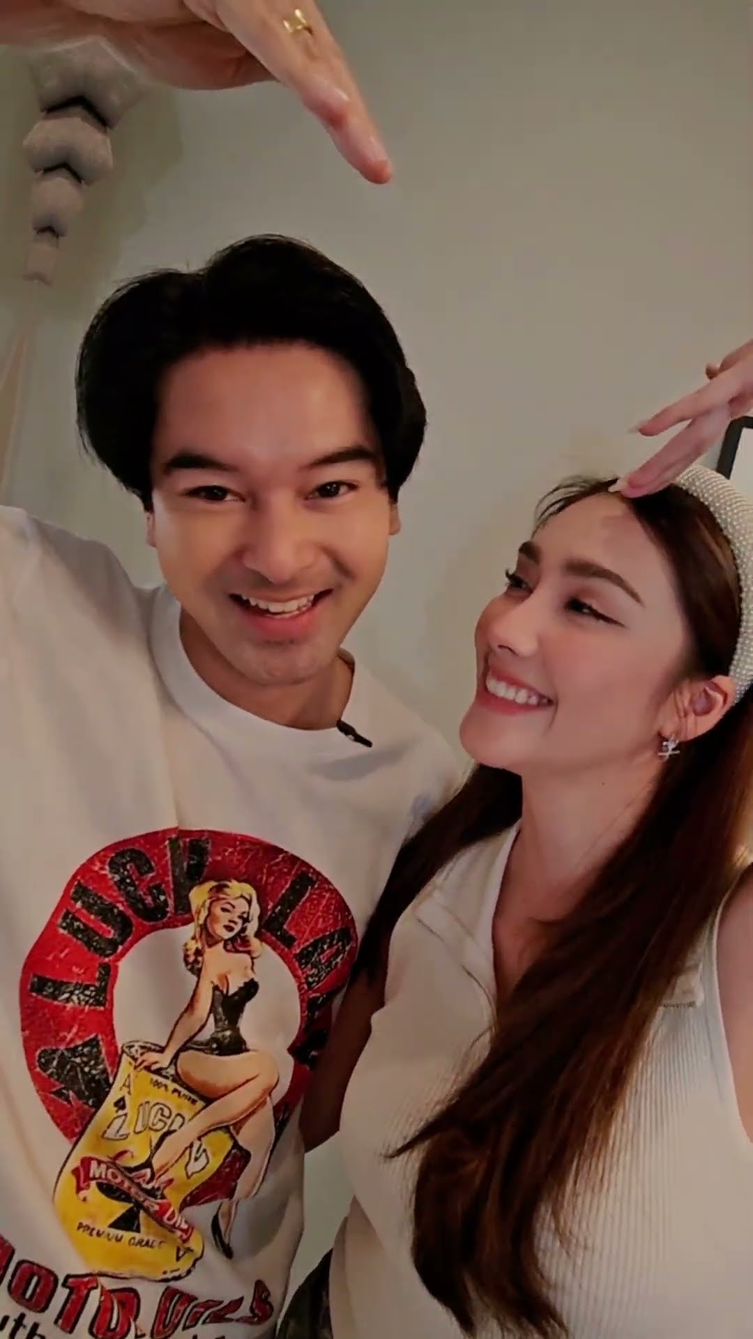 สายตามันชักเบลอ ๆ มองเห็นใครเป็นหน้าเธอหมดเลย #อ๊อฟชนะพล #ฮาน่าลีวิส #OPENHOUSEเมาท์กันหน่อย