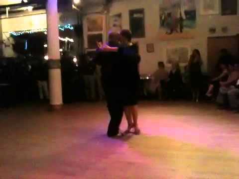 Alfredo and Susan performing a tango