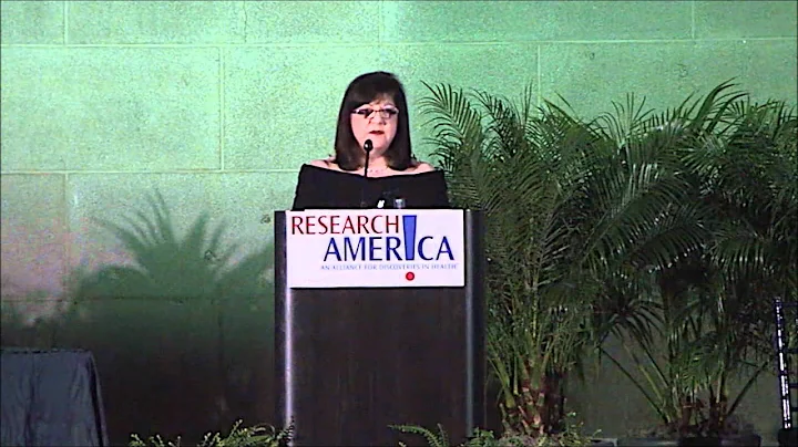 Margaret Foti, PhD, MD (h.c.) accepts the 2012 Sac...