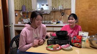 LET'S EAT 1 - Nấu Mỳ Cay Hàn Quốc - SPICY KOREAN NOODLES