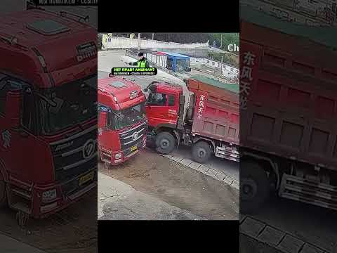 Как он не заметил ОГРОМНЫЙ КАМАЗ?🙄 #shorts #авто #прикол #автоприкол #автоприколы #автоюмор