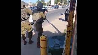 العدو الإسرائيلي يقتل سيدة فلسطينية في الستين من عمرها بذريعة محاولة طعن أحد جنوده