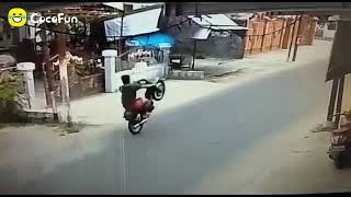 Kompilasi video lucu versi lagu mawang