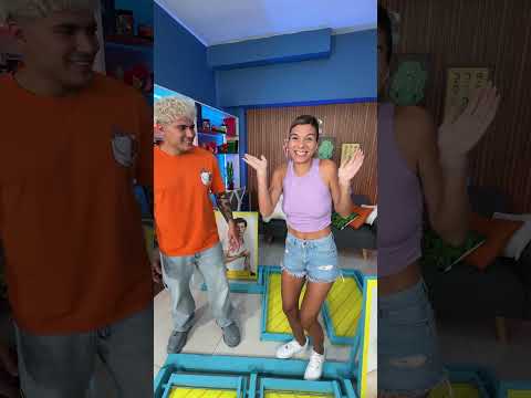 COMENTA SI ADIVINAS PRIMERO