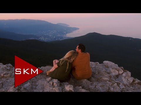 Divane - Yıldız Usmonova (Official Video)