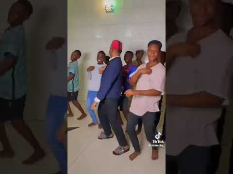 Kicheche Dance Masnichi Ft Clam Cevo Crisis Ft Rk Fr Mzee Makoti Radiocitizen Kicheko Joho Mejja