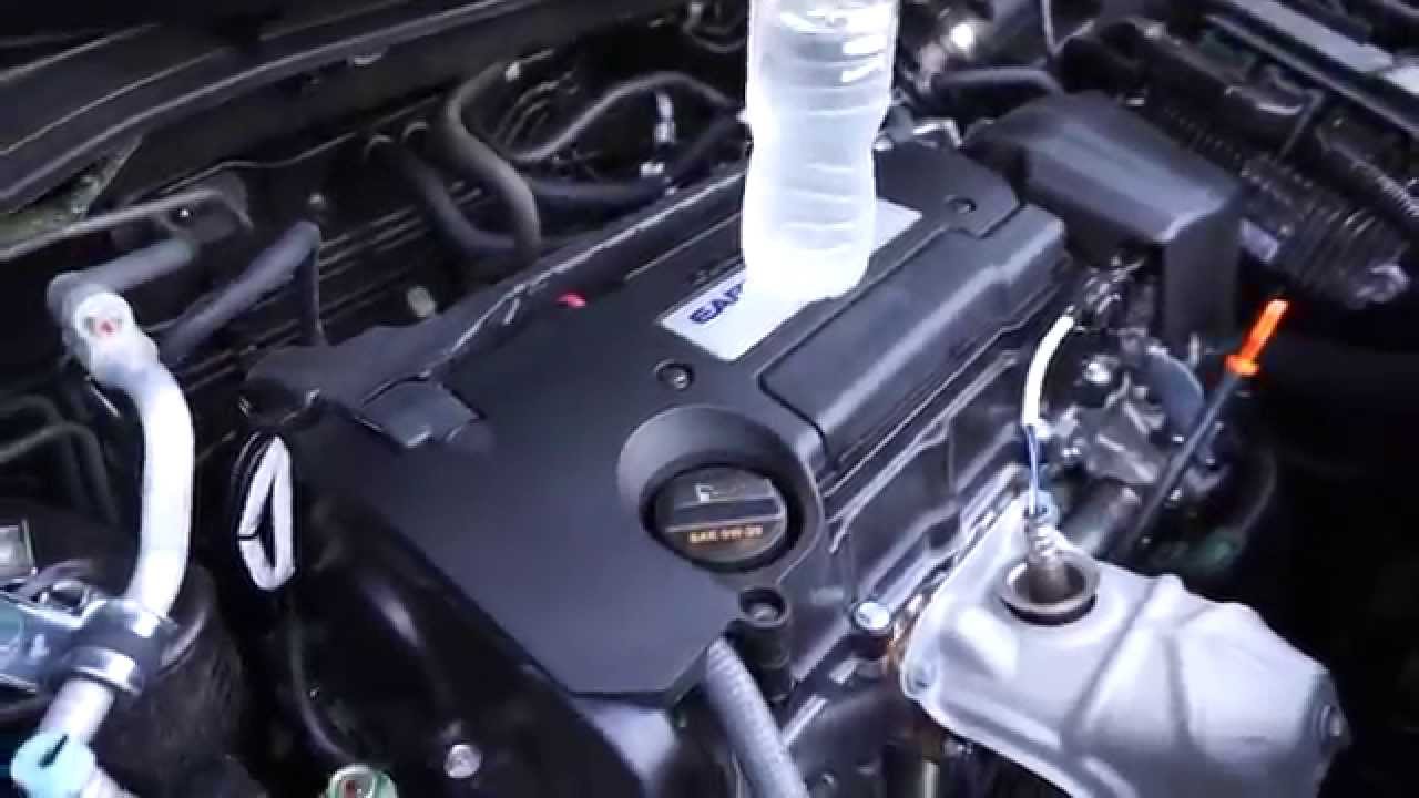 Earth Dreams engine in a 2015 Honda CRV vibration - YouTube