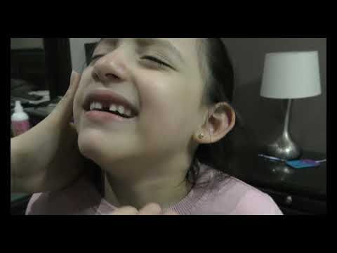 MARCELA SE CAE