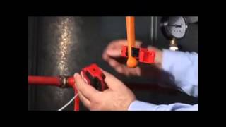 Master Lock 491B Grip Tight CB Lockout + S806 Cable Lockout