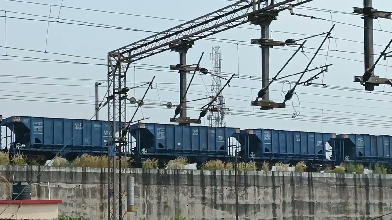 Open Wagon Goods Train 🚂 Passing over the Bridge | The Outdoor