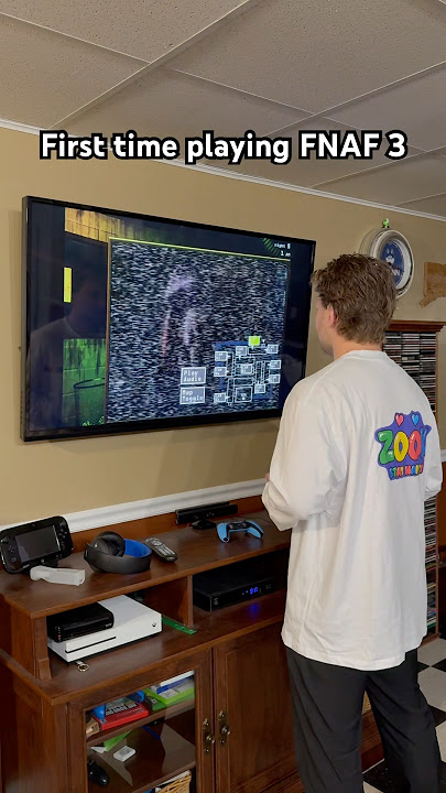 Pertama kali main FNAF 3!
