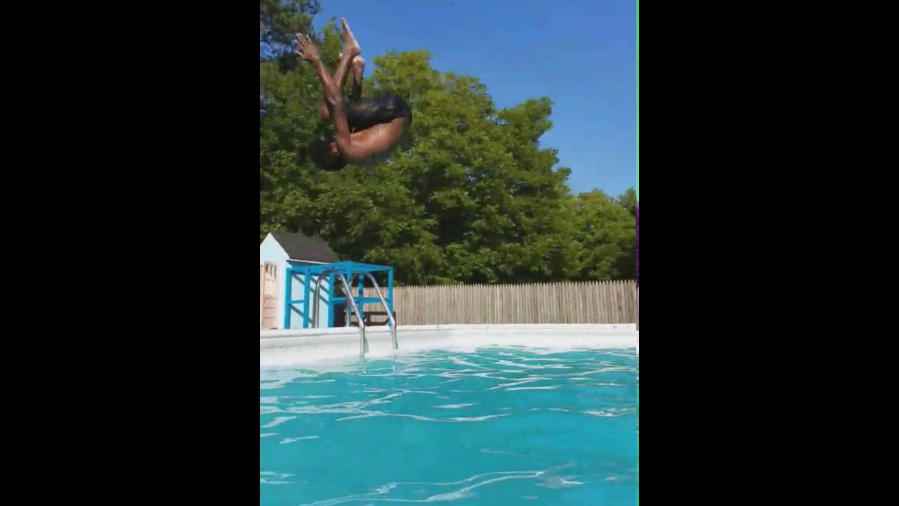 He can't swim! - YouTube