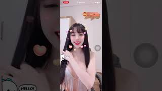 Dolly Thả Rong Ngồi Nói Chuyện Bigo Live