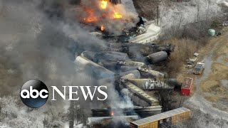 Train derails, sparks fire in Ohio | WNT