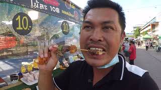 หาเที่ยวเดินเล่นชื้อของกินตลาดถนนคนเดินในเมืองกาฬสินธุ์ครับ