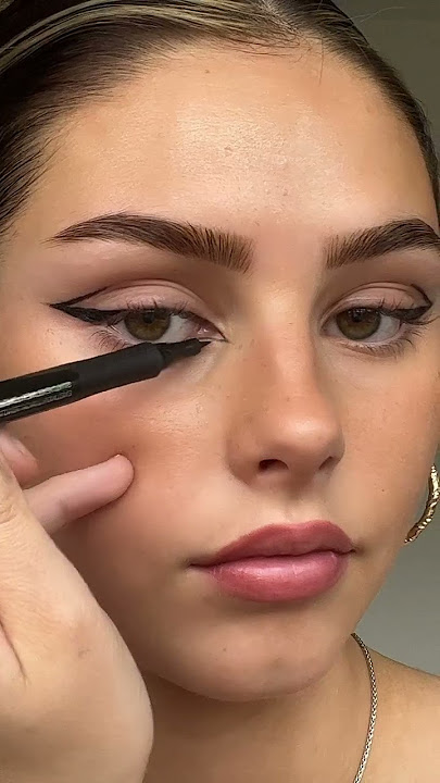 How to: Graphic Eyeliner Makeup Tutorial