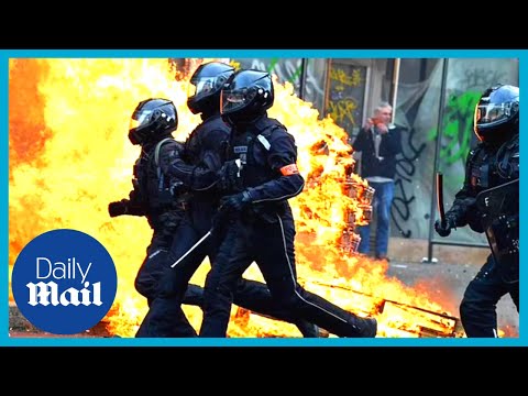 LIVE: France pension protests - Macron pension reform protests on Day 10