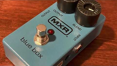 Fuzz Friday #13: MXR Blue Box