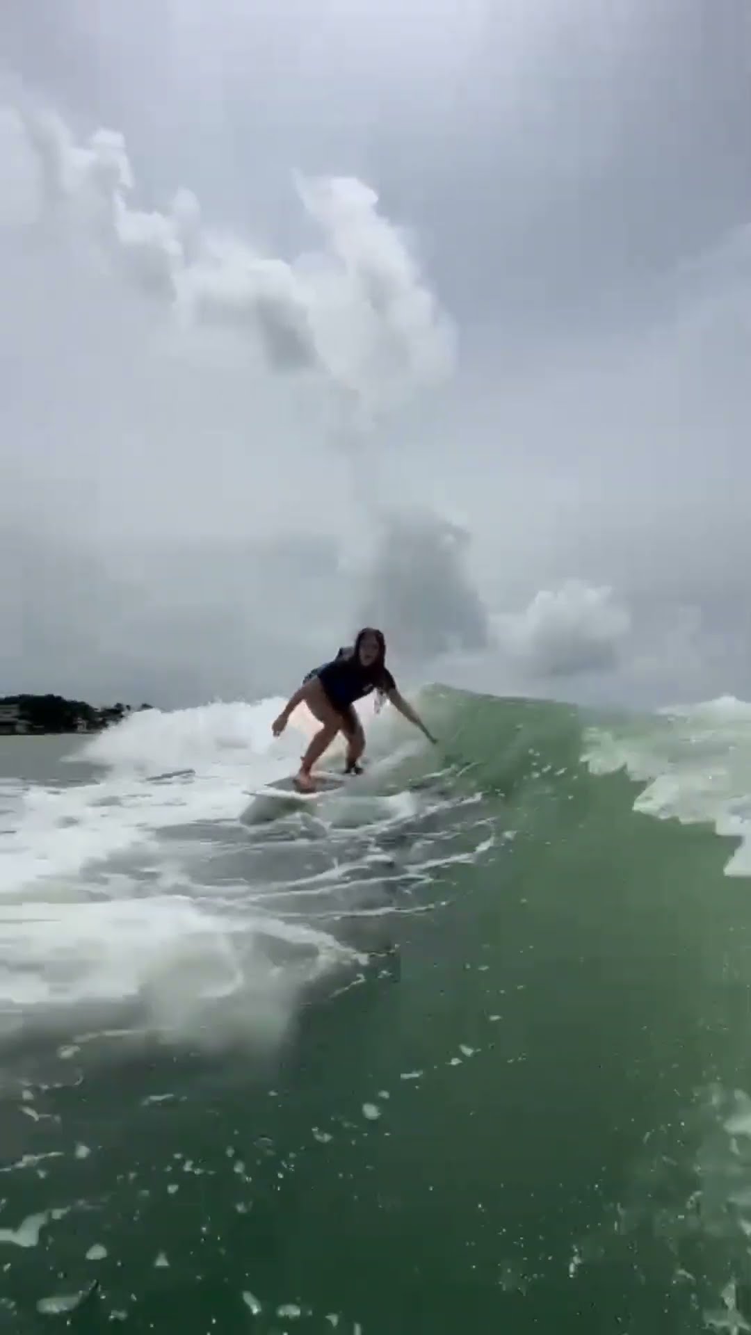Workin’ on new tricks. Drop knee ?‍♀️?