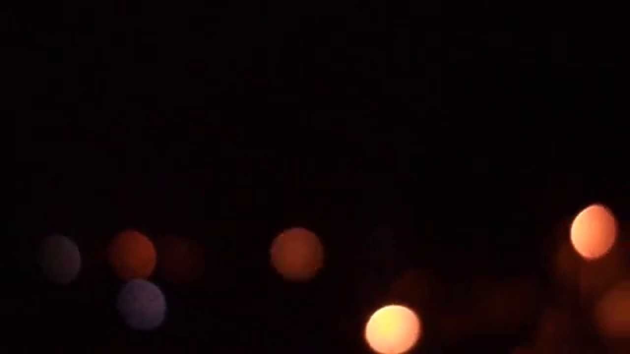 A Luz Vermelha Se Propaga No Vacuo Com Velocidade