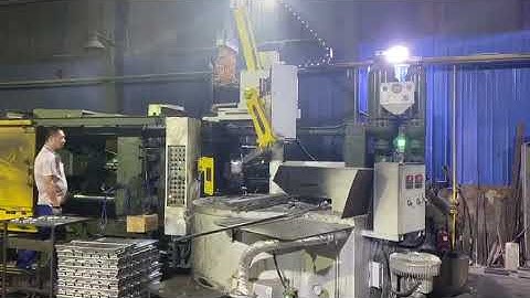 LK Die Casting Machine Auto Ladle Auto Extractor Auto Sprayer