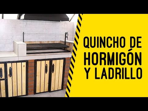 Video: La mesa de centro única de la losa de olmo