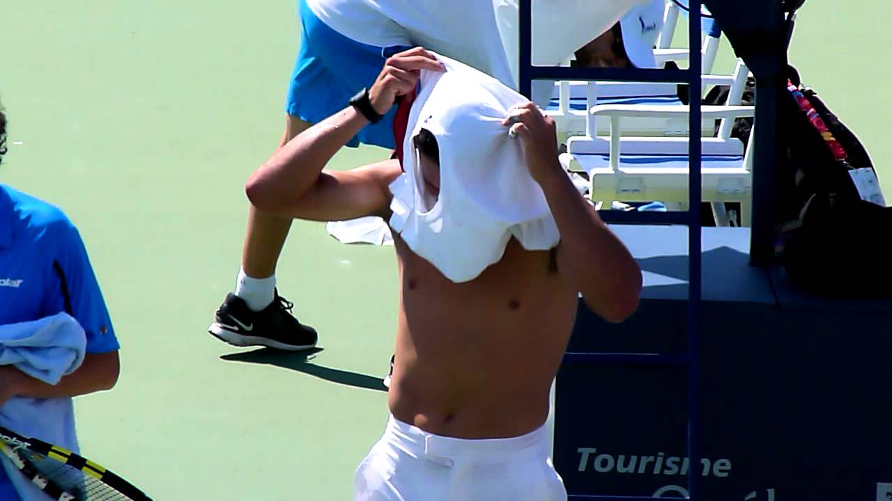 Rafa Shirt Change and WTH Is Going On With That Hair?!