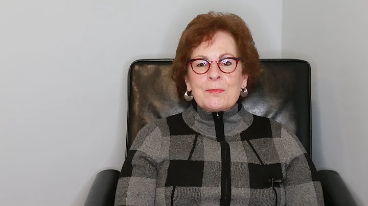 Dr. Mary Cronin