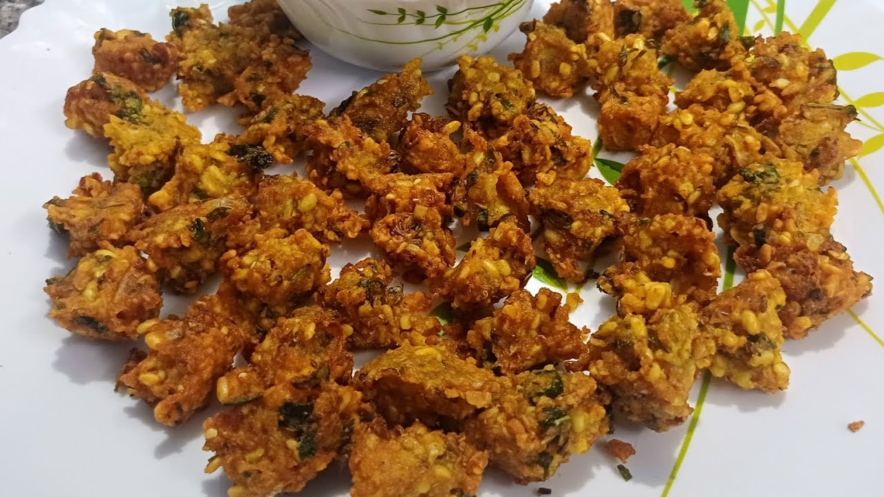 घर पर ही बनाए सादी वाली मुगं दाल मगोडे / पकोड़े | Mung Dal Mangode Recipe 