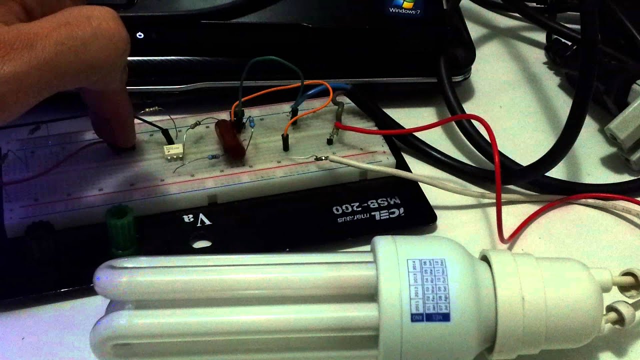 Triac as CFL Relay ( BT134W + MOC320 ) - No Flickering - YouTube