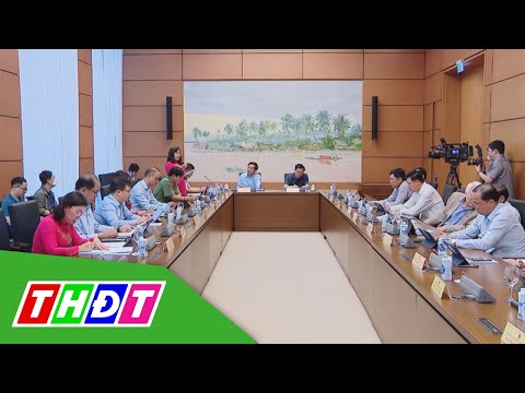 Video Quốc hội thảo luận về kết quả thực hiện kế hoạch phát... - youtube