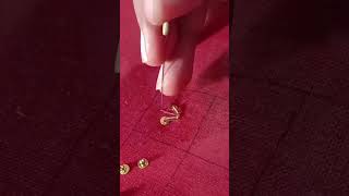 Aari Butta ✨ #aari #aariwork #aariworkblouse #embroidery