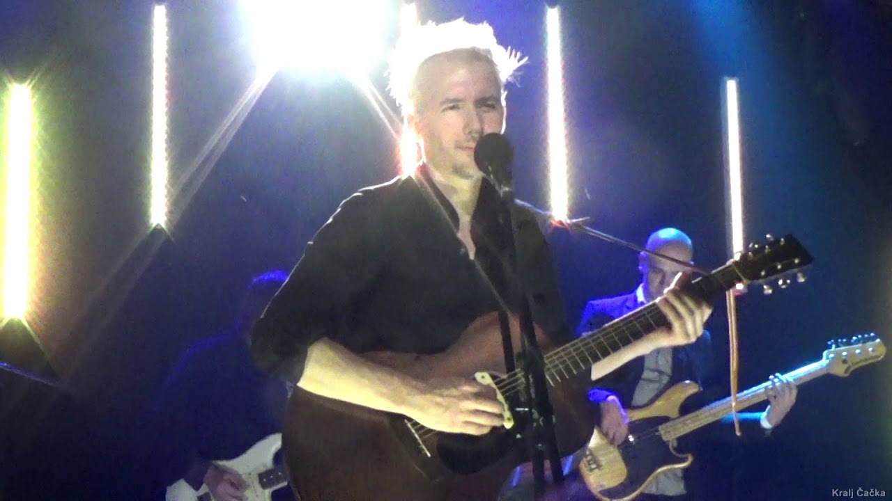 Watch Kralj Čačka - Svetle stvari (Live at DOB-a 30. 11. 2018.) on YouTube Watch Kralj Čačka - Svetle stvari (Live at DOB-a 30. 11. 2018.) on YouTube