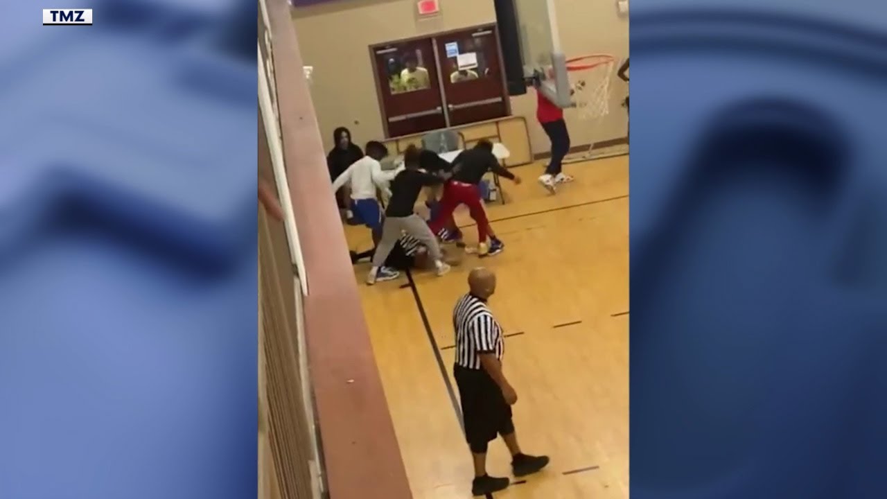 Father charged for breaking referee's nose at son's basketball game